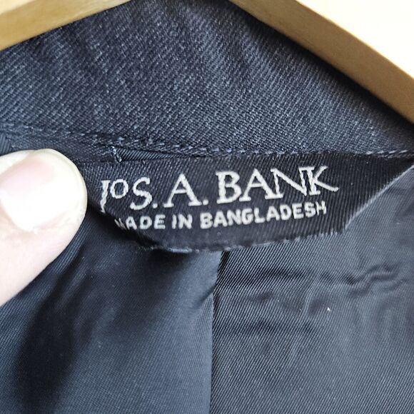 Jos. A. Bank Tailored Fit Blazer Black Size 42R 100% Wool Traveler's Collection - Picture 8 of 16